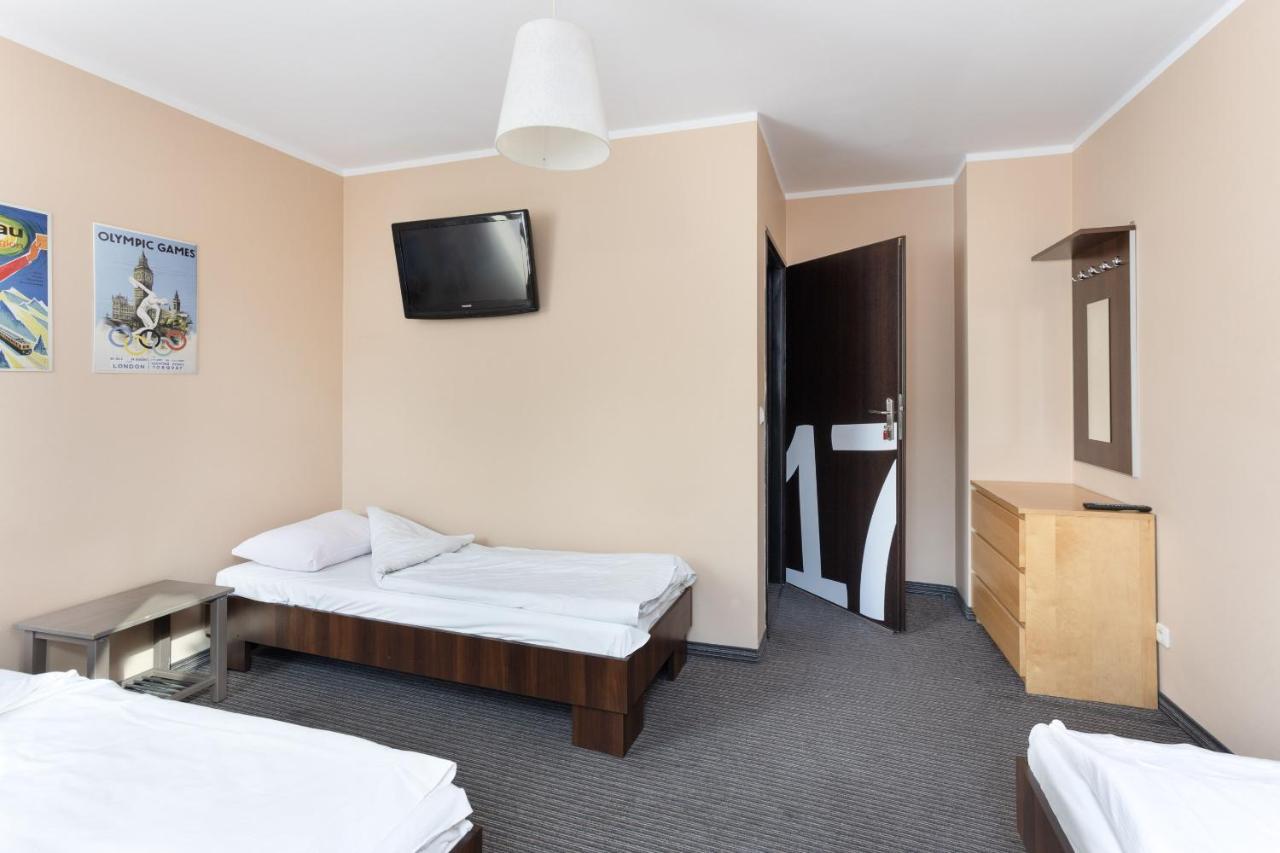 Shick Hostel Wroclaw Exterior photo